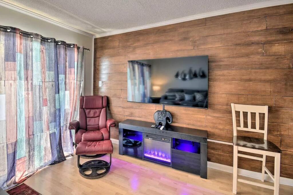 Coastal Escape Penthouse With Ocean Views Apartment เมอร์เทิลบีช ภายนอก รูปภาพ